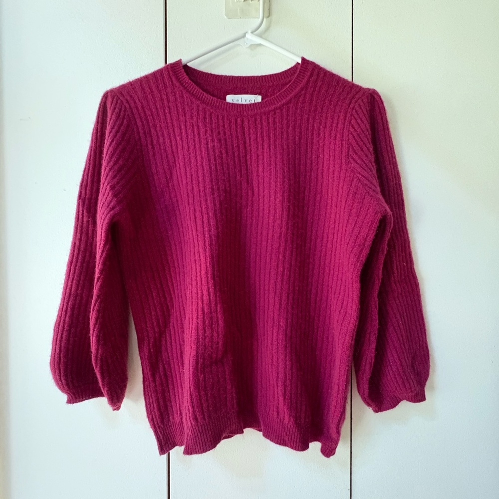 100% Cashmere sweater (M)
